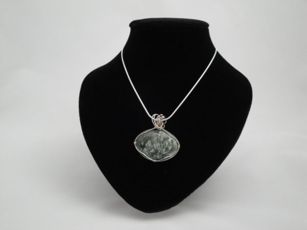 Seraphinite pendant